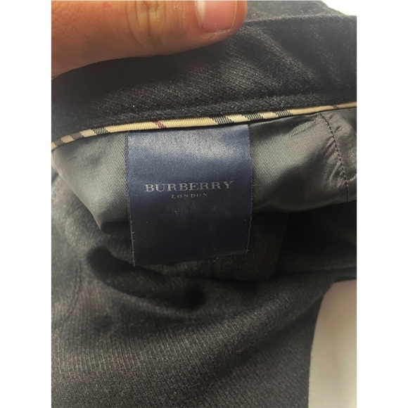 Woman’s wool Burberry pants/trousers. Size US 14. - Picture 4 of 6